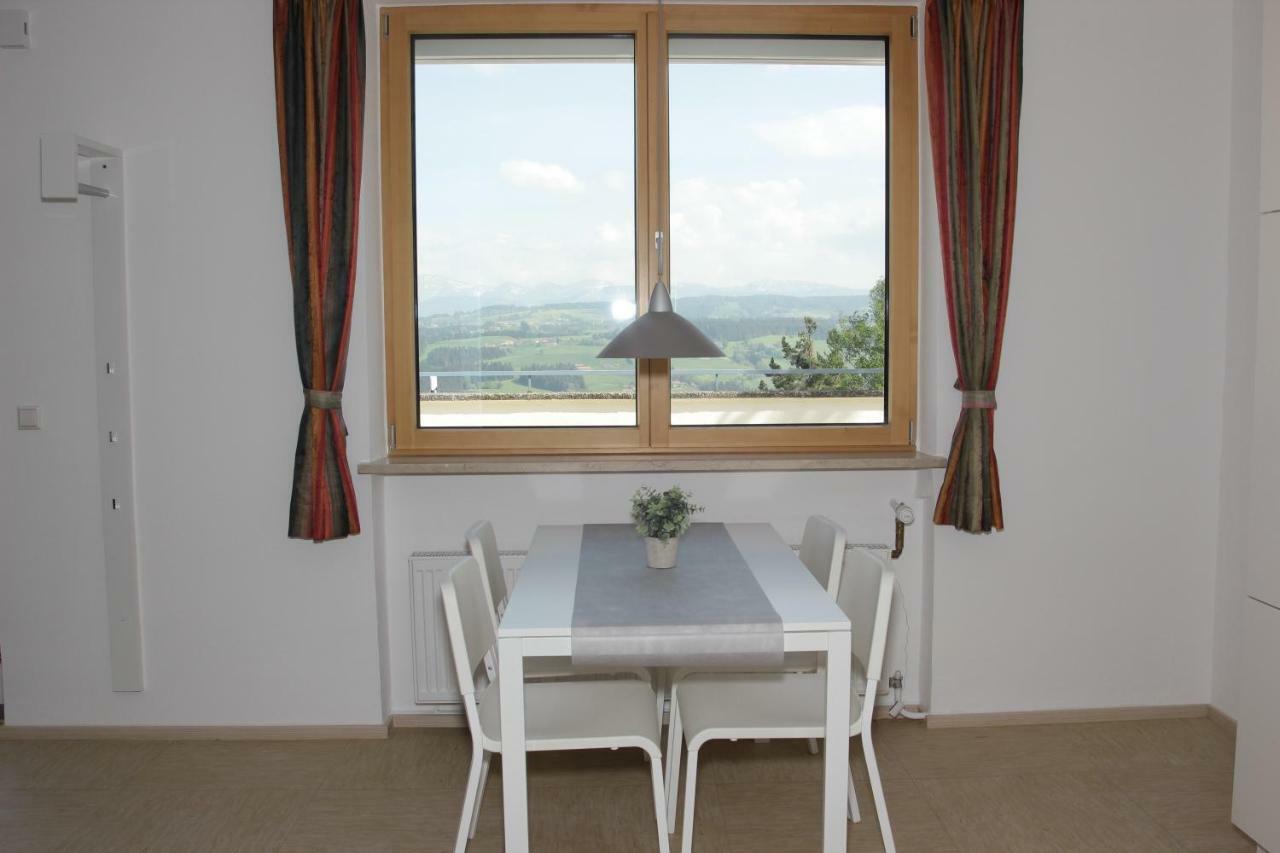 Schoenblick Hotel Garni Ferienwohnungen Lindenberg im Allgau Bagian luar foto