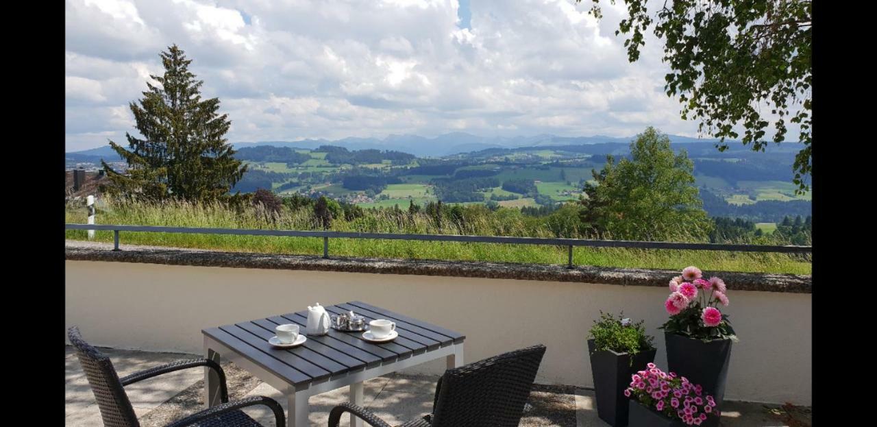 Schoenblick Hotel Garni Ferienwohnungen Lindenberg im Allgau Bagian luar foto